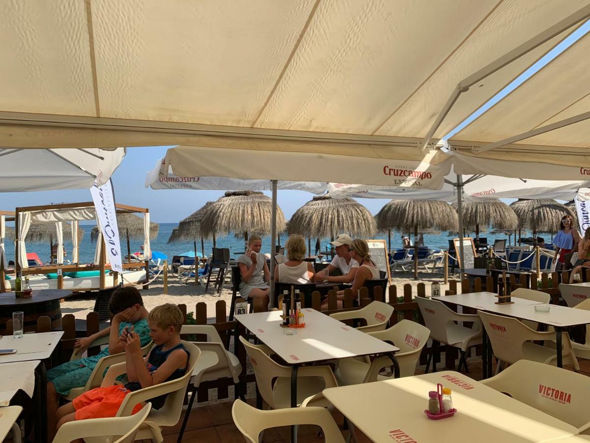 Apartament Aguamarina On The Beach Front Apartment Mijas Costa Exterior photo
