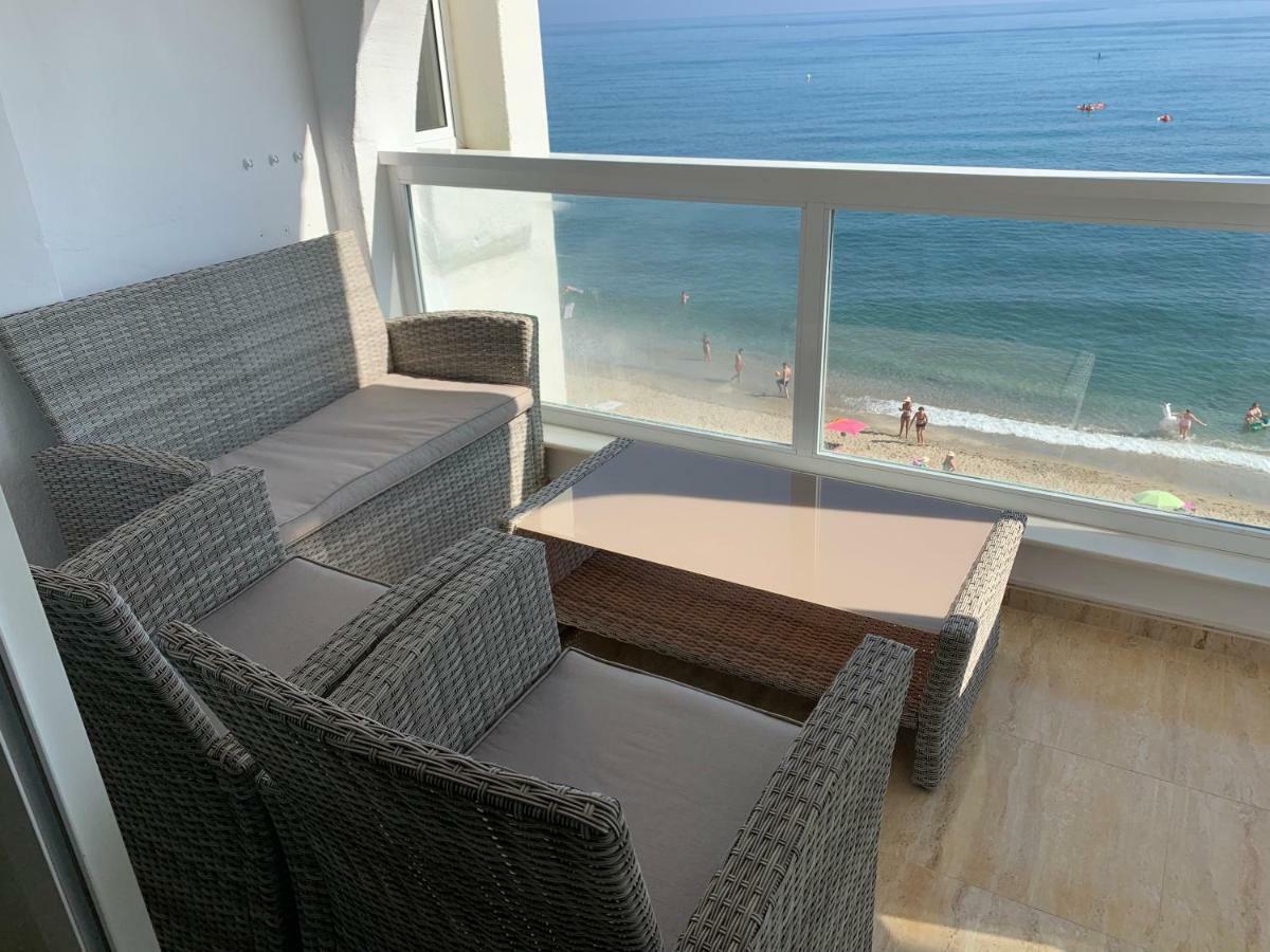 Apartament Aguamarina On The Beach Front Apartment Mijas Costa Exterior photo